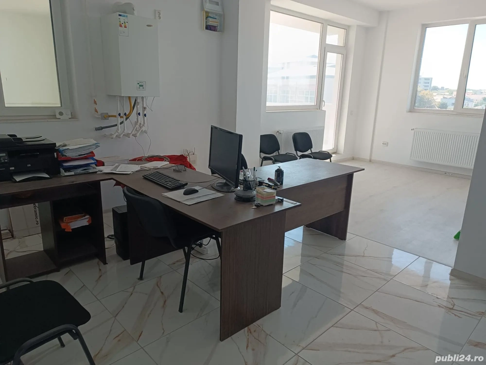 Navodari - Vand un Superb Apartament 3 camere , Bloc Nou, Ultracentral