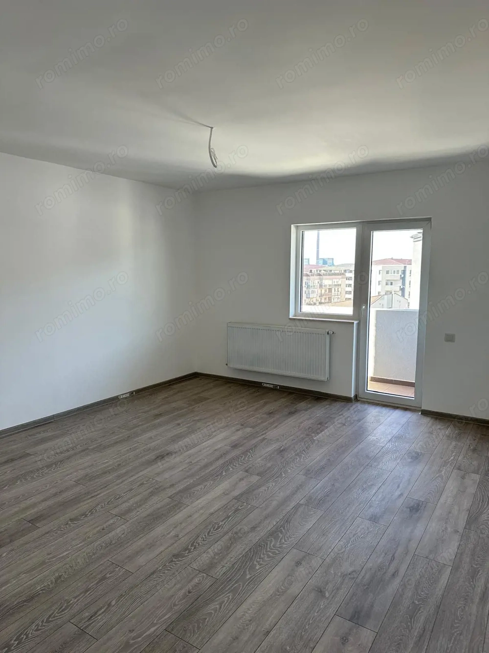 Garsoniera metrou Berceni bloc nou