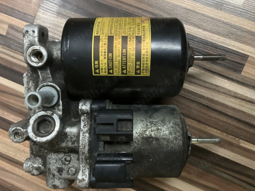 Booster ABS Toyota prius3