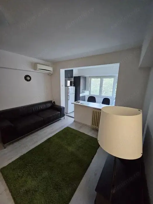 Apartament Blv. Magheru, 3 camere, 71 mp