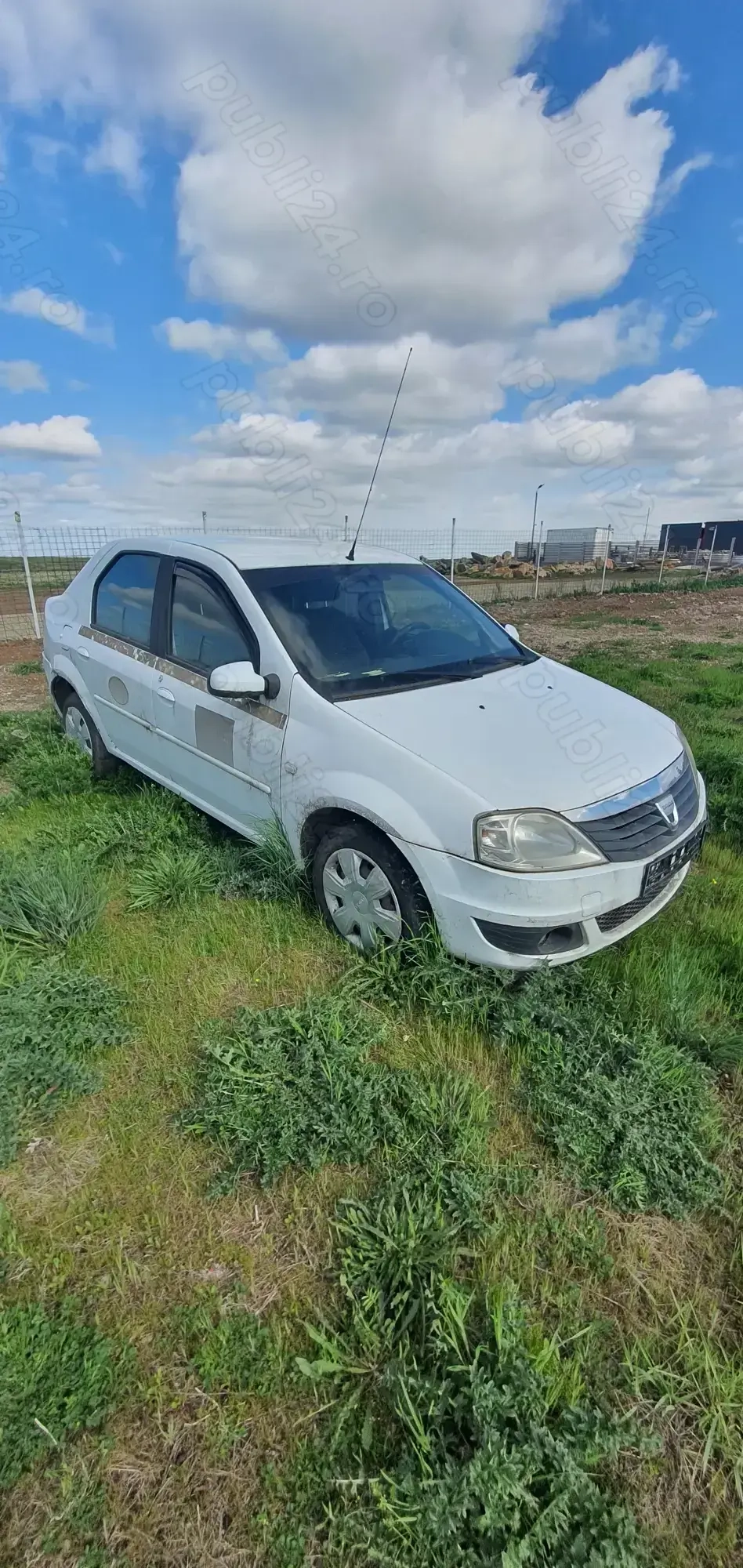 Vand Dacia Logan 