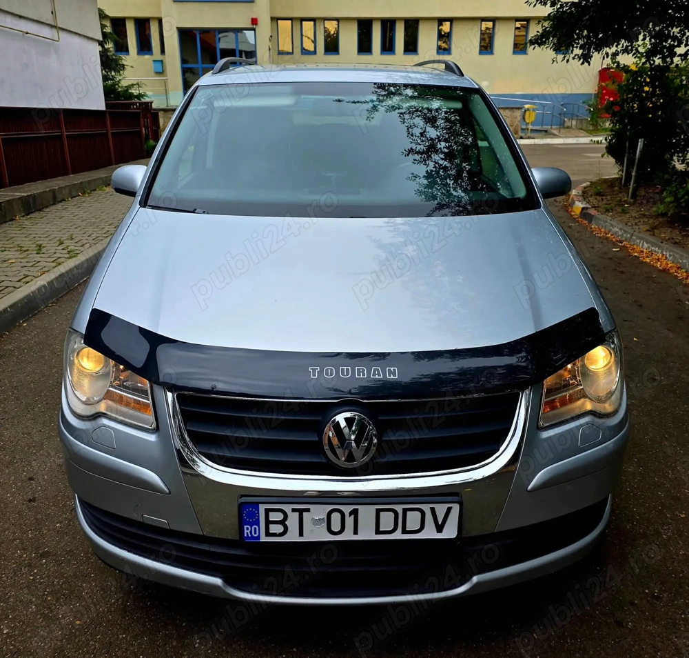 VW Touran - 2008 - 7 locuri 