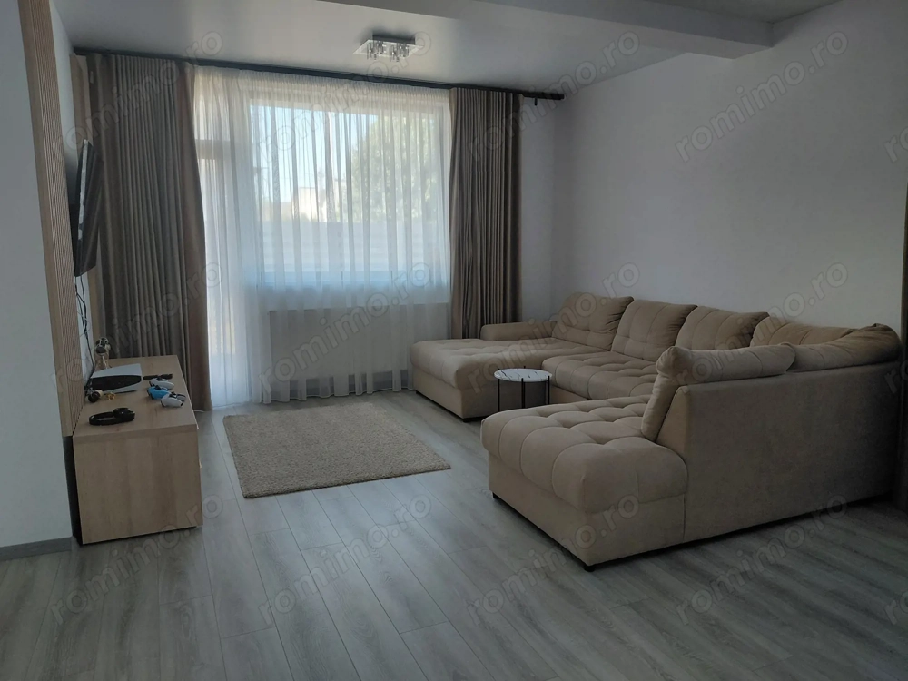 Casă modernă, P+1,complet mobilată, în complex privat – zona Metro