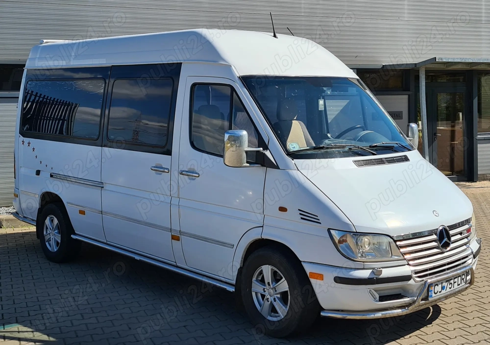 Mercedes Sprinter 8+1 locuri