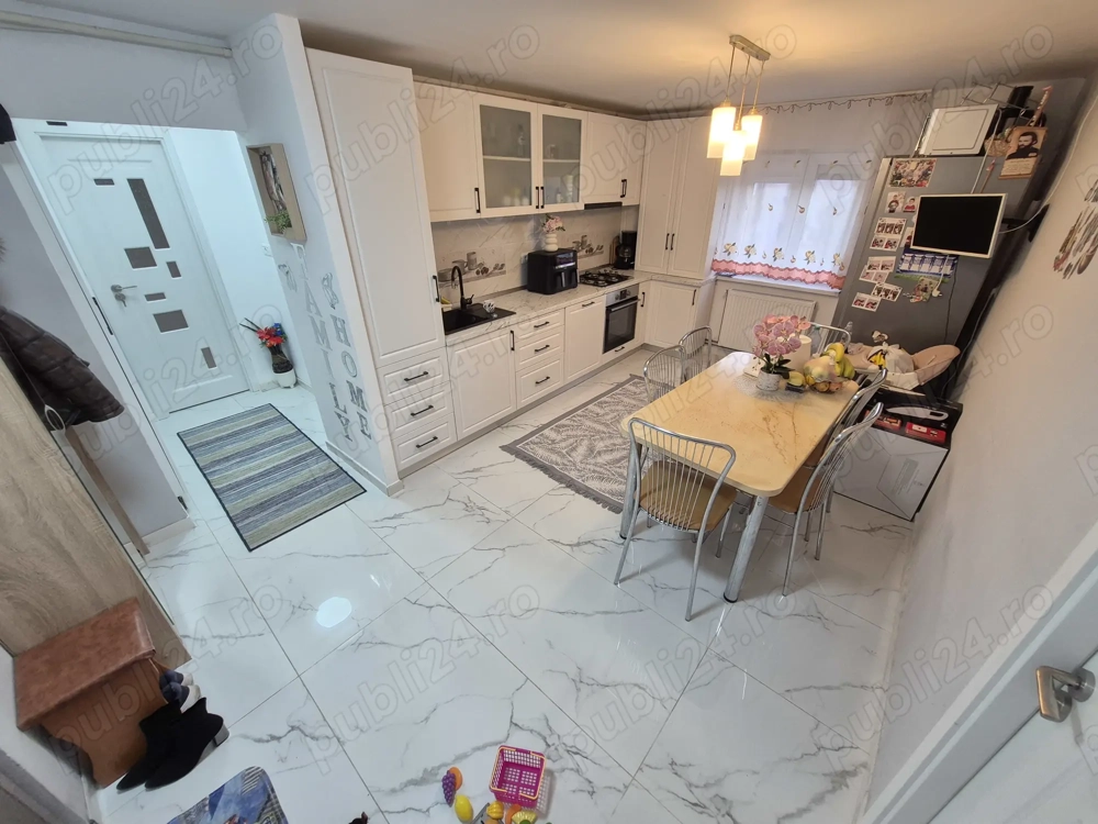 2 Cam-Sagului-5 Min de Centru-Mobilat-Centrala-Aer conditionat-Balcon- 60 MP - 90.000 Euro !