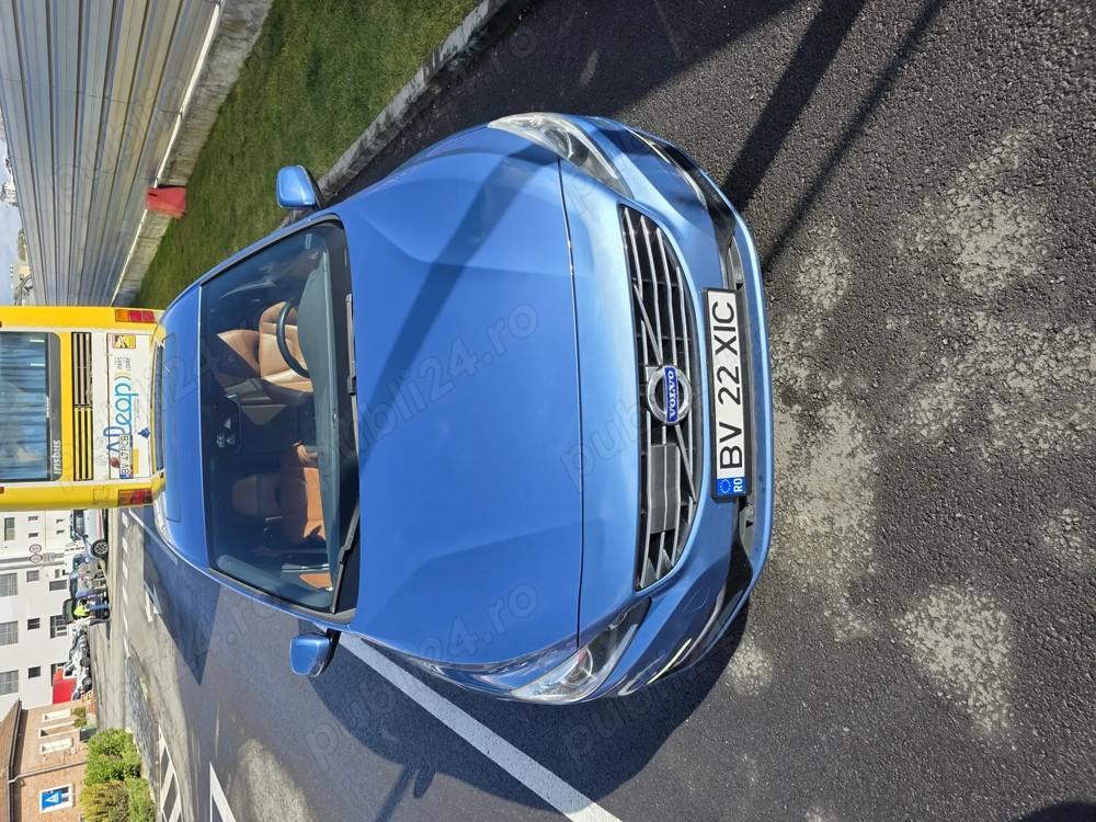 Vand Volvo V60 2013 hibrid 283Cp