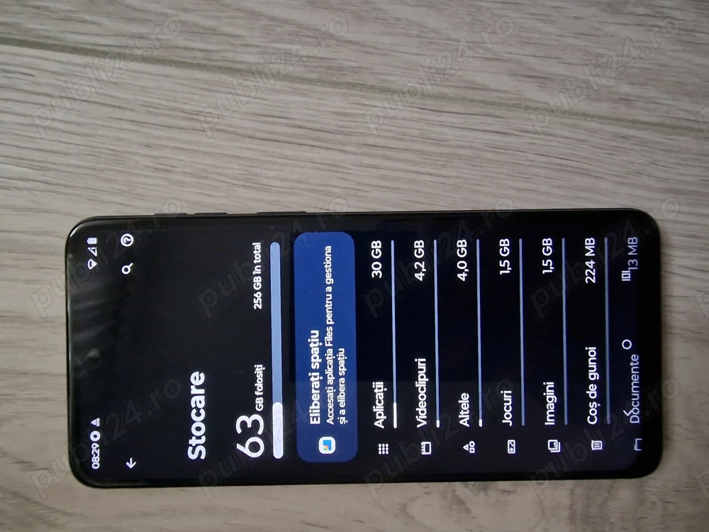 Vând telefon mobil Motorola edge 