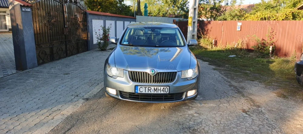 SKODA Octavia superb