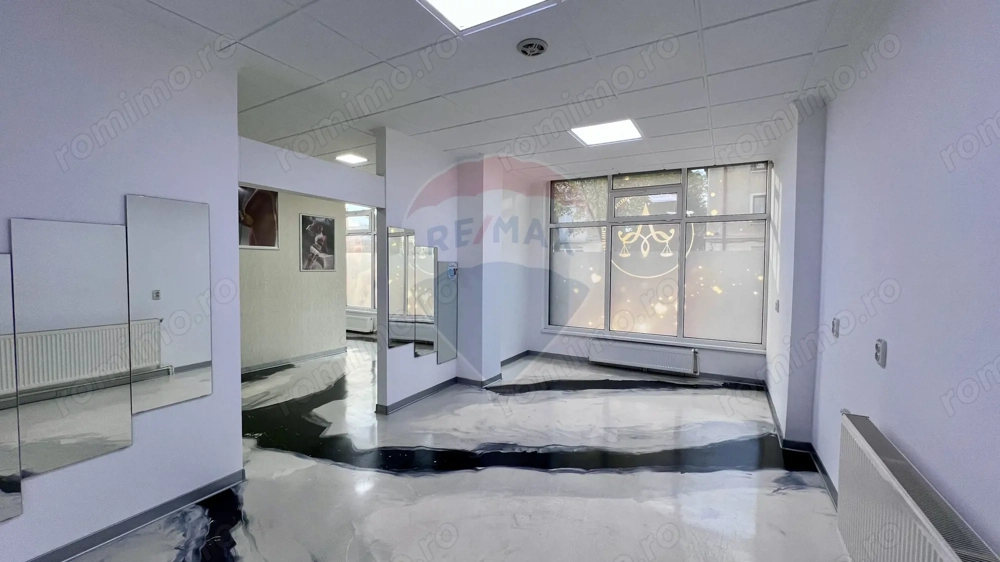 Spațiu comercial cu suprafata de 142.8mp de vânzare în Brăila