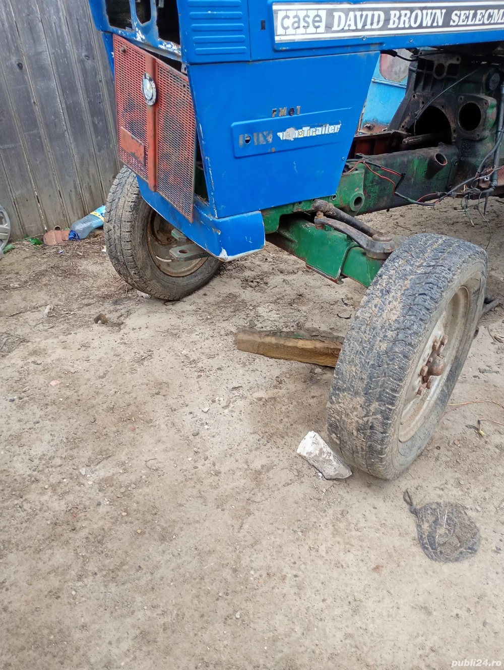 Tractor David Brown 880 fara motor 20milioane lei 