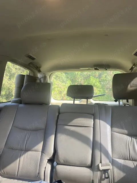 Vând Toyota Land Cruiser 2007