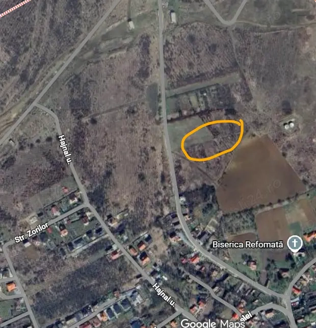 Vand  schimb cu casa la tara- teren Livezeni, pe deal cu panorama, Jud Mures