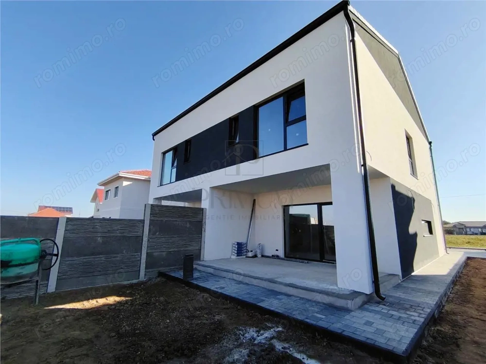 Duplex modern - toate utilitatile - asfalt - terasa 20 mp