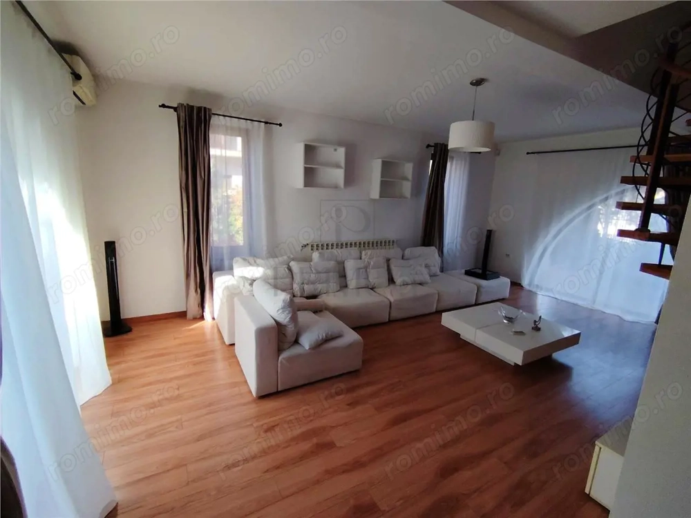 Casa individuala - 6 camere - locatie excelenta - 220 mp utili - garaj