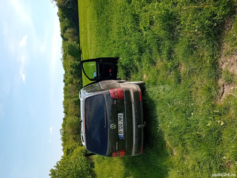 VW Touran 