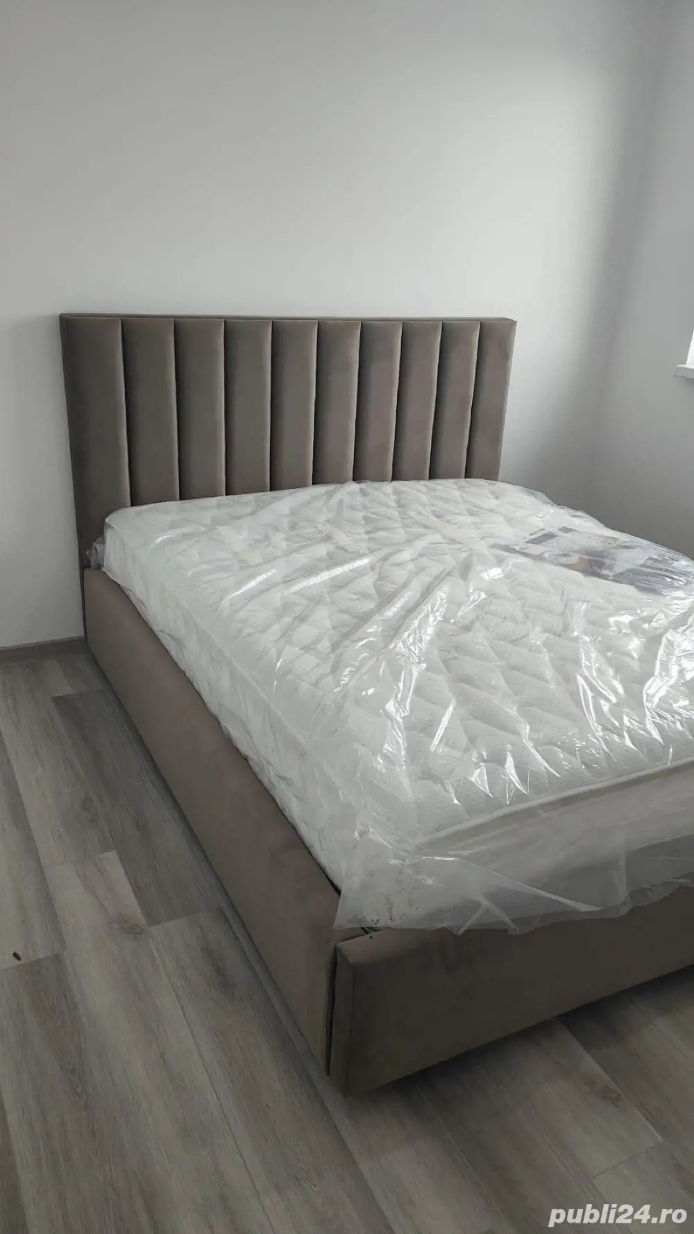 Paturi tapitate diferite modele Timisoara - Casa si gradina