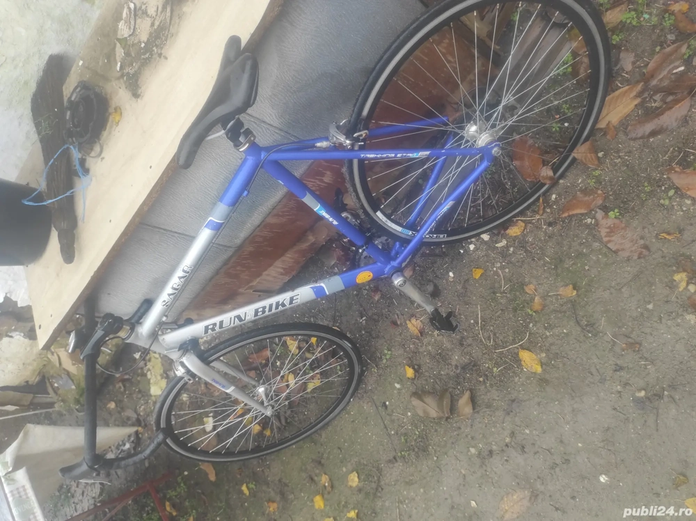 se vinde pentru că nu mai pot merge cu ea