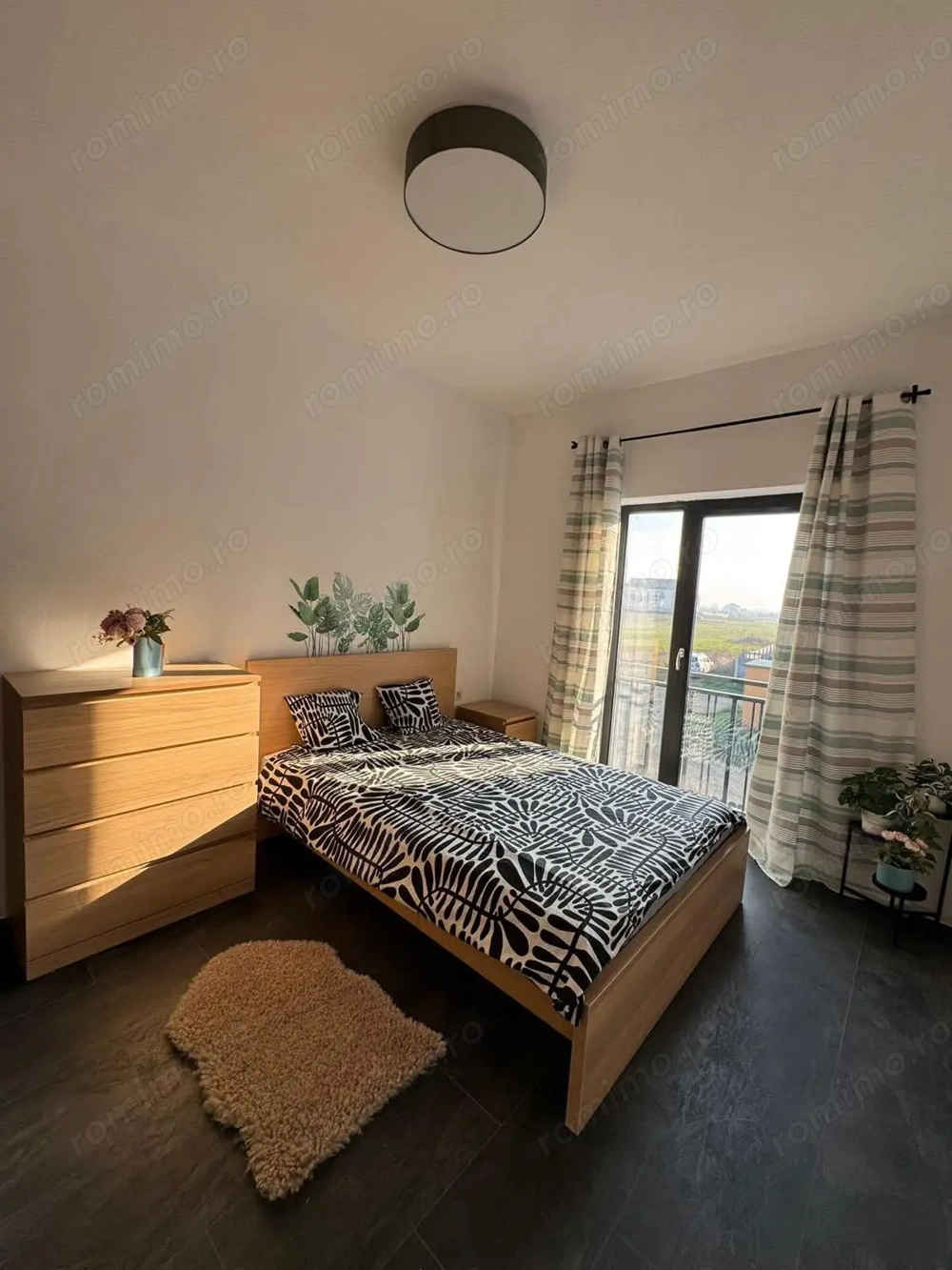  Casă elegantă de închiriat în Giroc   3 camere, curte și terasă acoperită