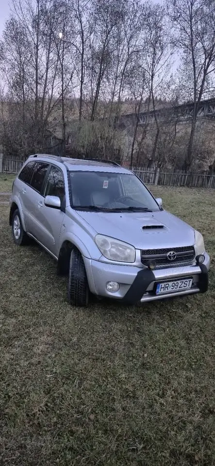 Toyota Rav 4, 2005,D4D diesel,116 cp,4x4,full extra,piele