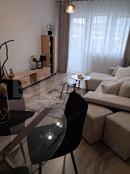 Apartament 2 camere decomandat, mobilat la cheie, 55,55 mp utili, zona Terra