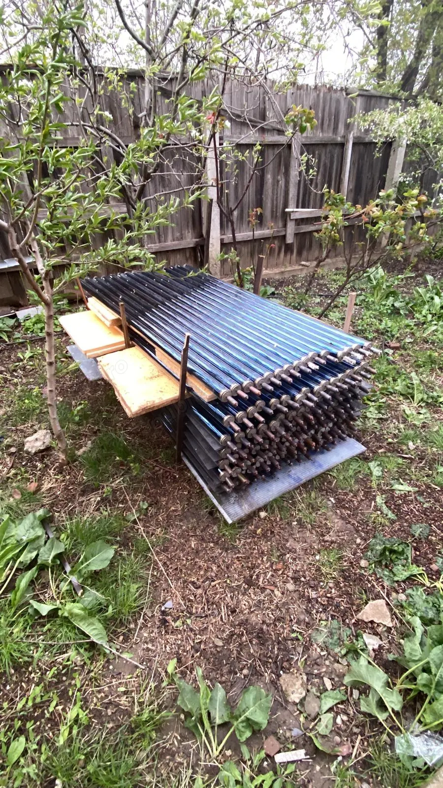 Kit solar termic complet   4 panouri WT-SPC58 1800   30 tuburi heat pipe