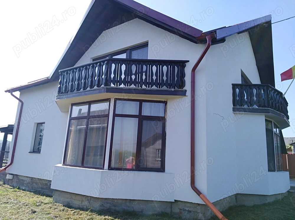 Vand Casa 5 camere, 3 bai, P+M, 1800mp, 390000euro