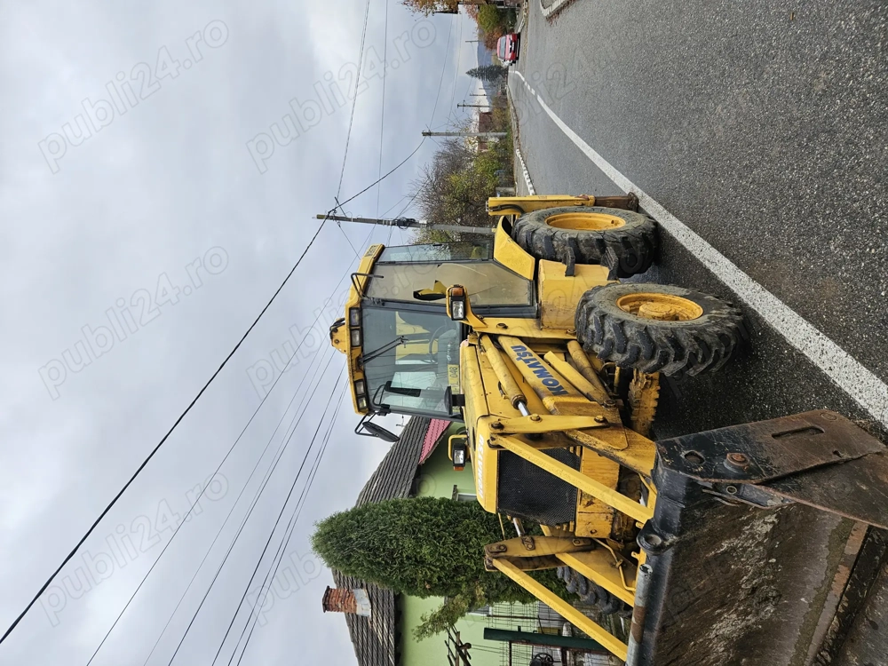 Buldoexcavator de vanzare