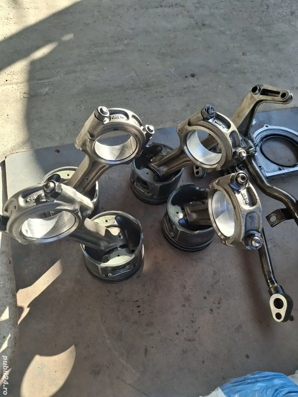 piese Hyundai terracan motorizare diesel 2.9 crdi , pistoane cu tot cu biela , Blok motor , turbo, 