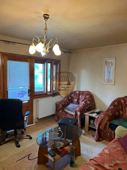 Apt 3 camere, decomandat, Poarta 6, et 1/4 centrala gaze, A/C, 3 balcoane, 2 bai