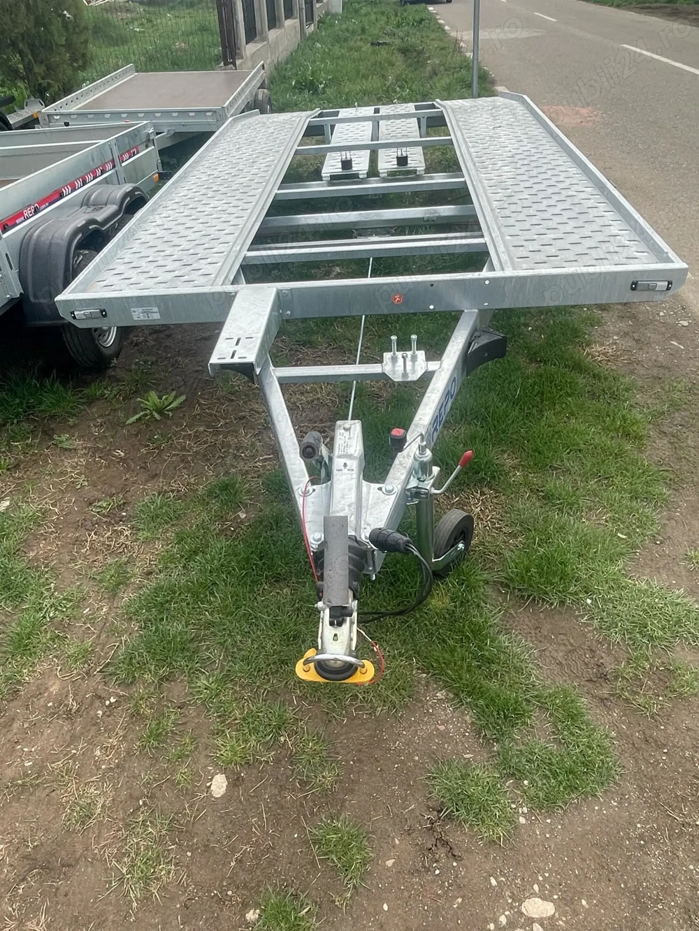 Platforma 4,5m Noua carte RAR Nr rosii Gratuit!!