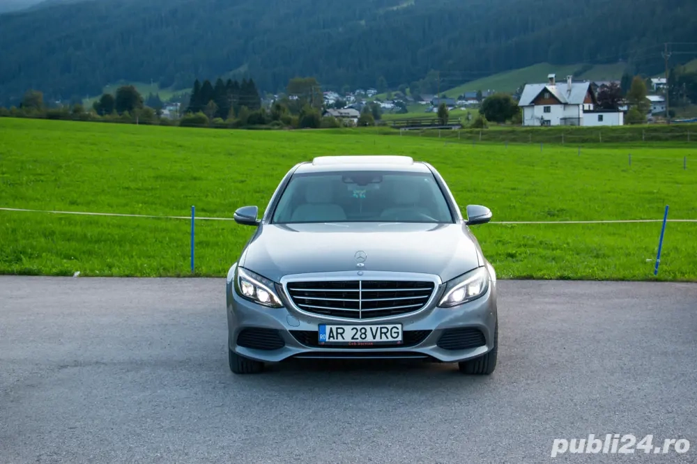 Mercedes C-Class  Head-up Trapa Keyless-go-entry masina personala 