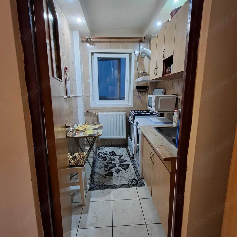 Garsoniera zona Salajan - Titan