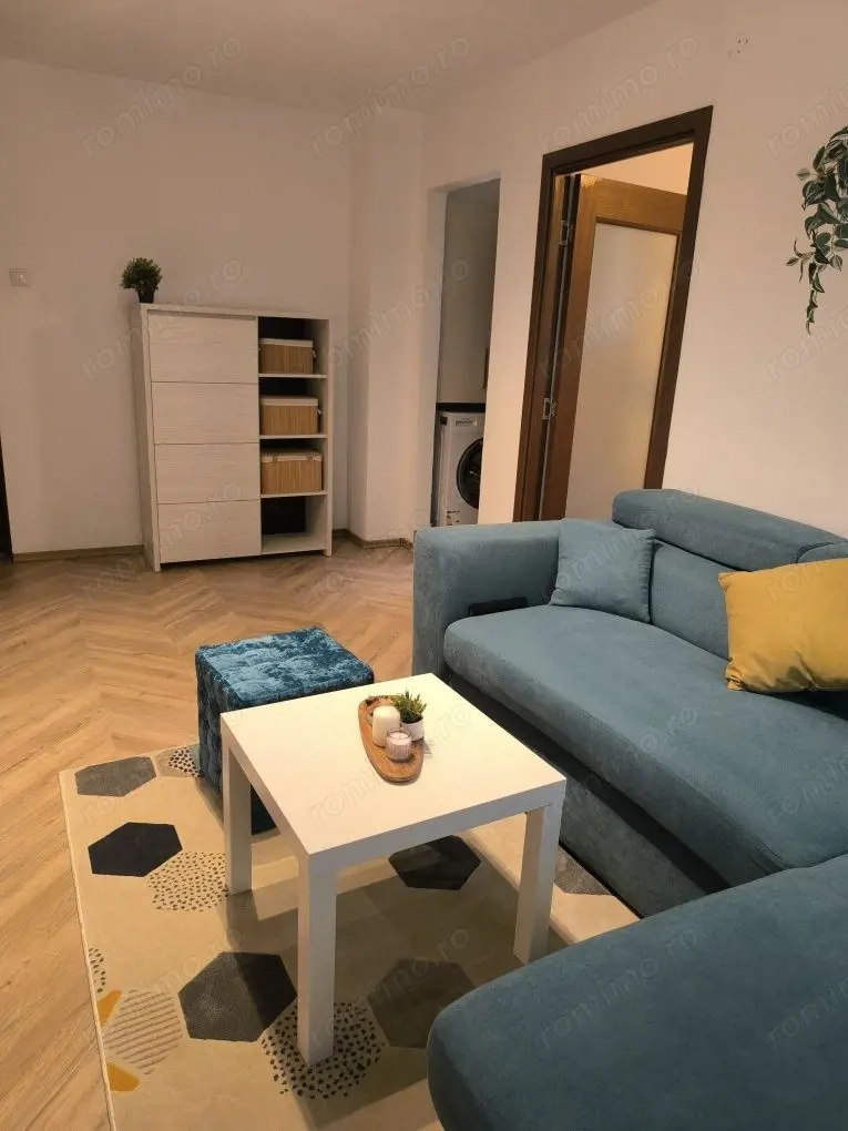 Apartament 2 camere, centrală proprie, 5 min metrou Ștefan cel Mare