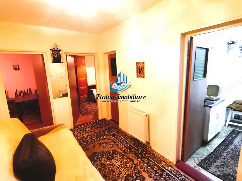 Apartament 2 camere decomandat, hol locuibil 10mp, Darmanesti