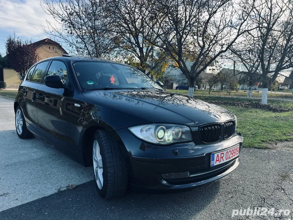 BMW Seria 1 E87-143CP-185k KM-Xenon-Încălzire Scaune-Trapă-Euro5!