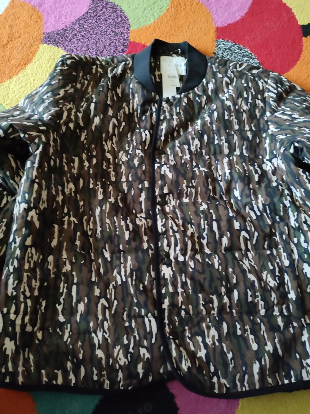 Vând geacă comando