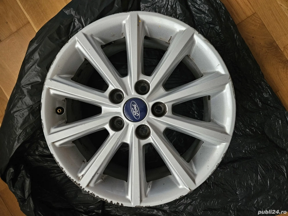 Jantă aliaj Ford R16