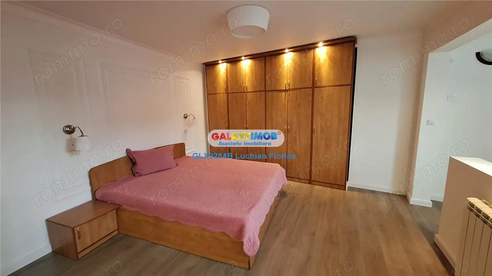 Vanzare apartament pretabil birou sau locuinta I Piata Regina Maria