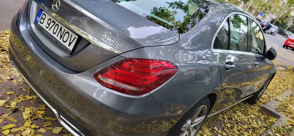 Vând Mercedes C 200 4 MATIC