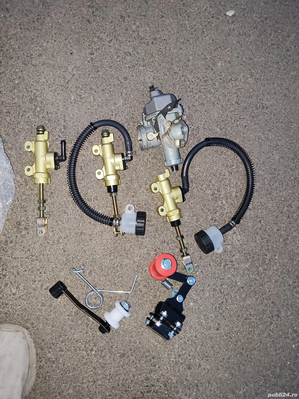 vand piese pentru atv 