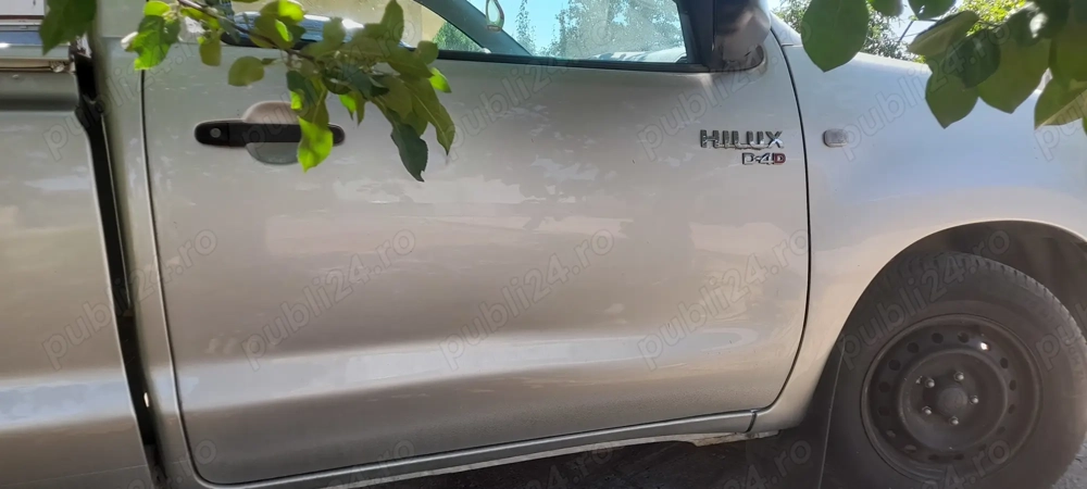 Vind Toyota Hilux, 4x2, 2007,2locuri 7200 euro