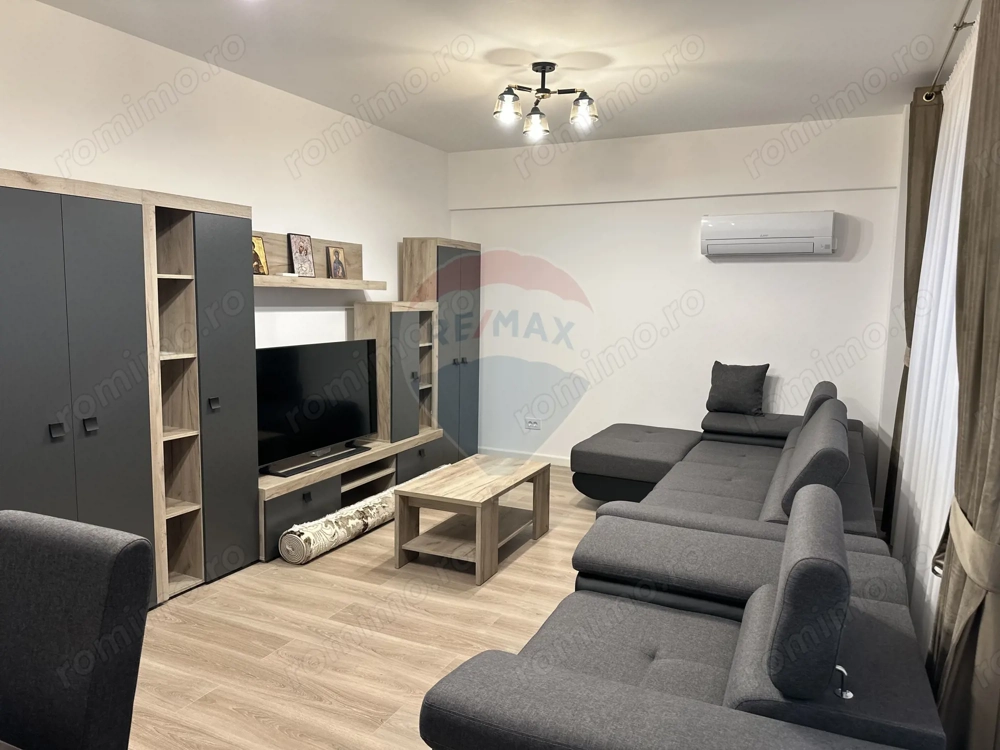 Apartament cu 1 camere de închiriat Complex Ozana Targu Neamt