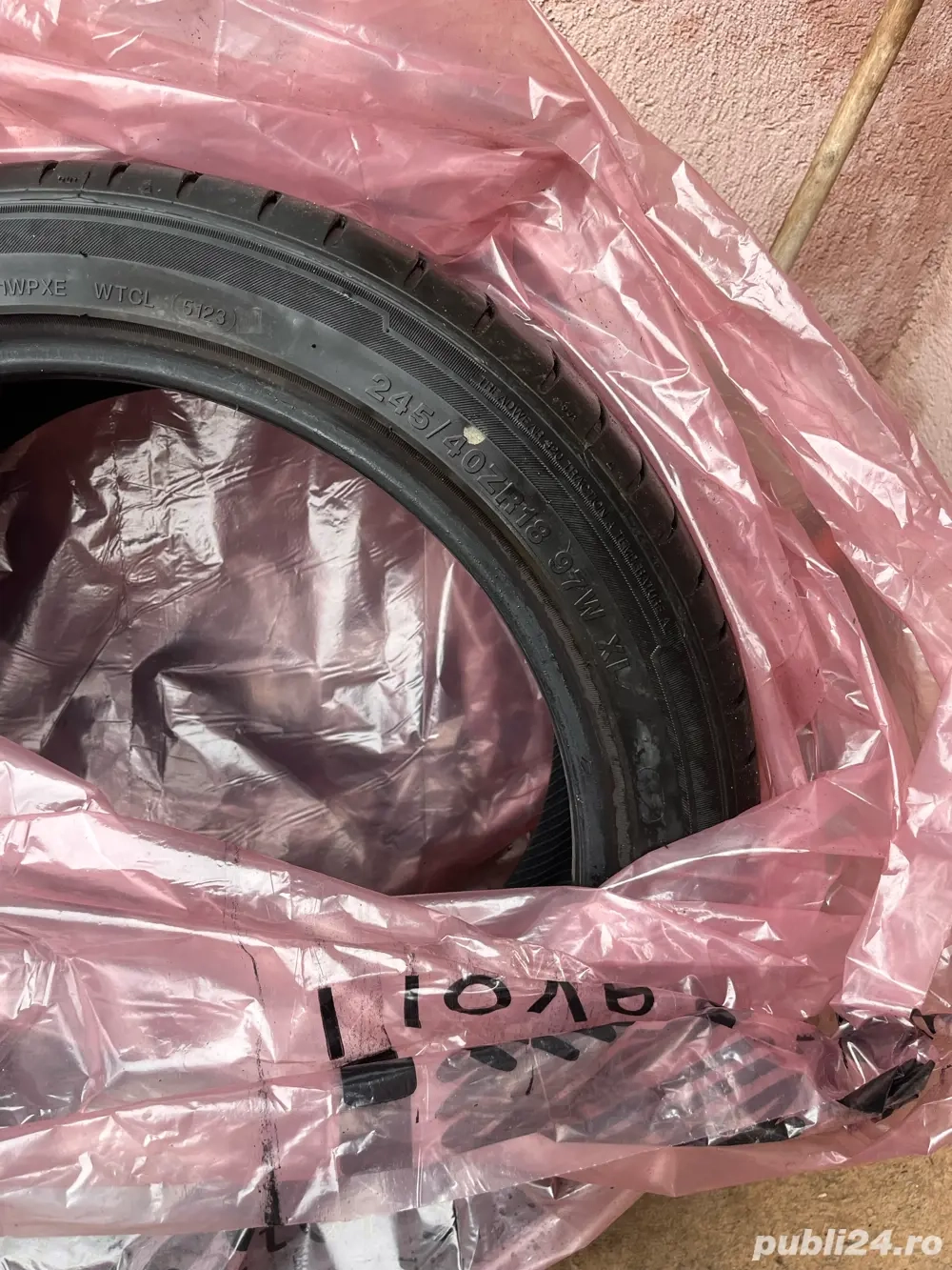 Vand anvelope de vara Sunny 245/40/R18