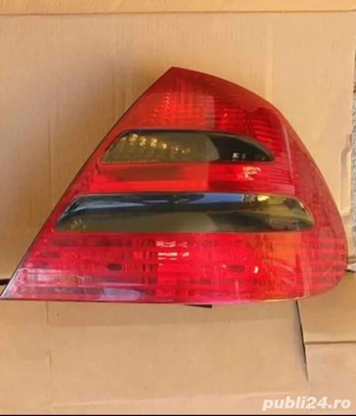 Vând Stop Mercedes C Class