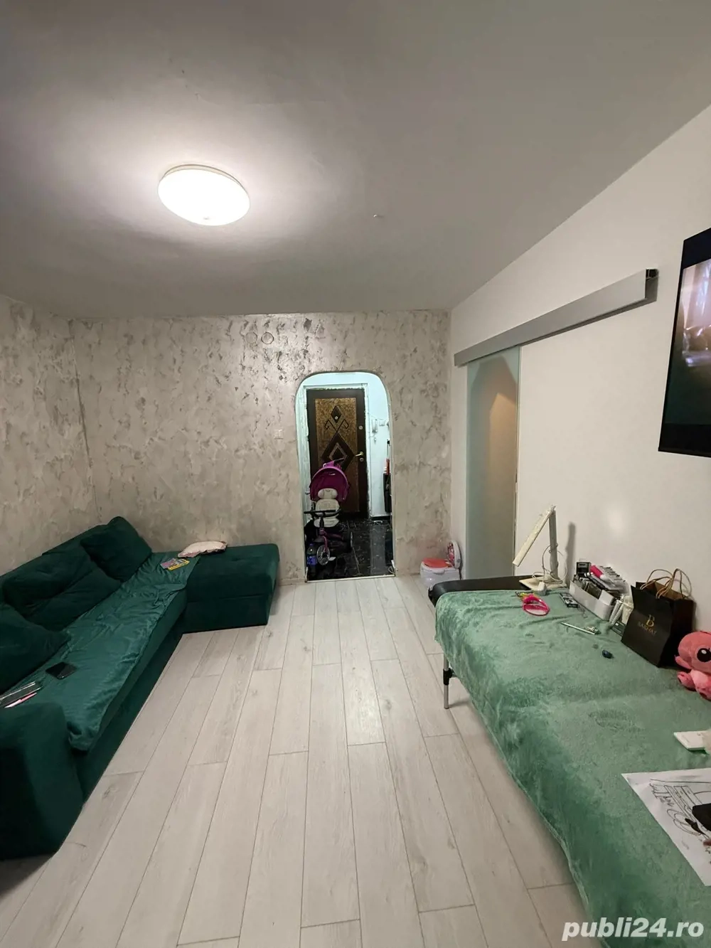 Vand Apartament 