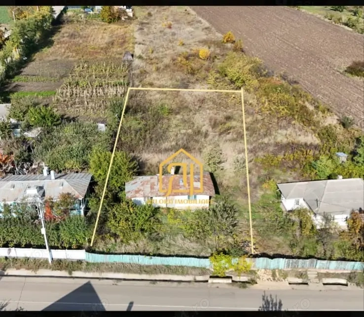 Teren intravilan 1000mp la 15 min de Iasi