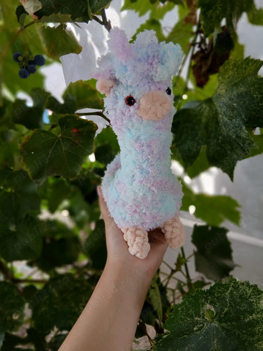 Alpaca croșetată manual