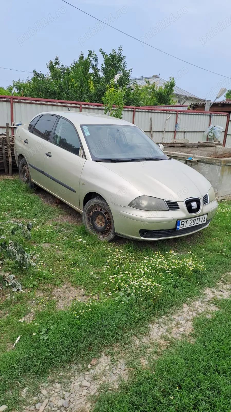 Dezmembrez Seat Cordoba benzina motor 1.4 an 2007