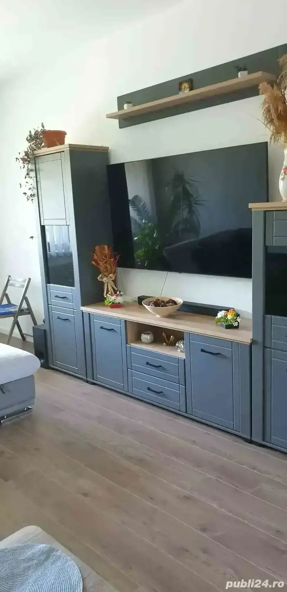 2 camere , 2 parcari , 2 AC , mobilat - utilat ,Berceni , decomandat, sector 4