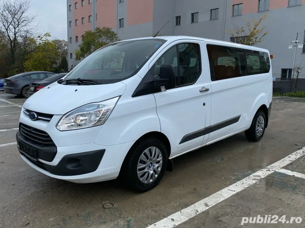 Ford Transit Custom 9 Locuri An 2016